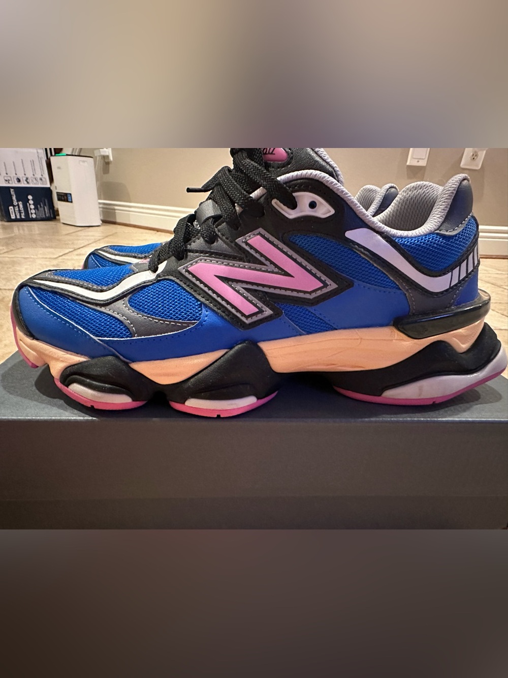 New Balance 9060 – Blue Oasis / Real Pink – Size 9.5
